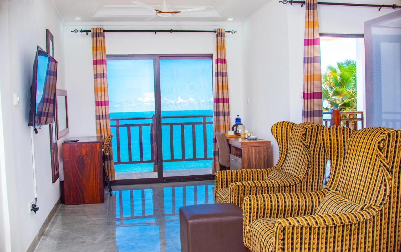 Majula Boutique Hotel سيريكوندا المظهر الخارجي الصورة